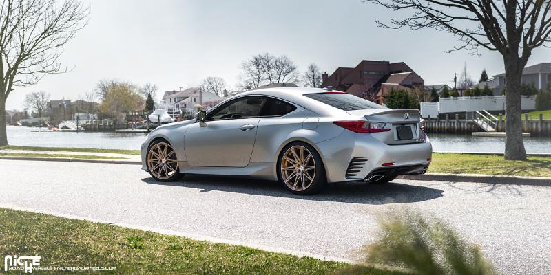 Lexus RC